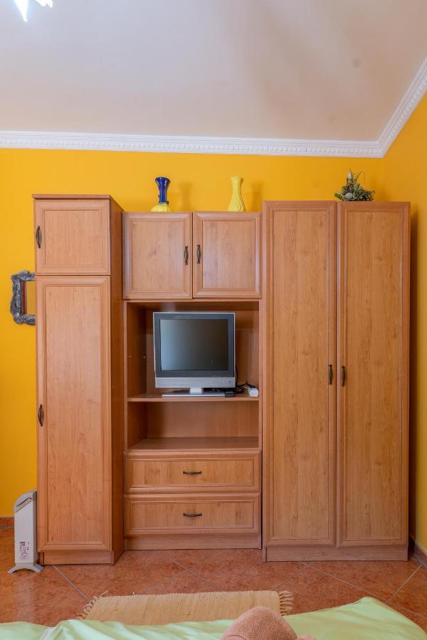 Gál Apartmanház Harkány Esterno foto