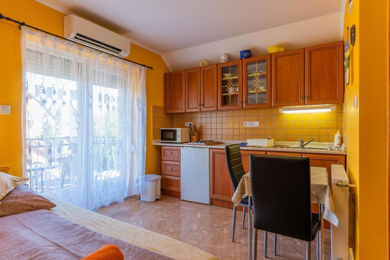Gál Apartmanház Harkány Esterno foto