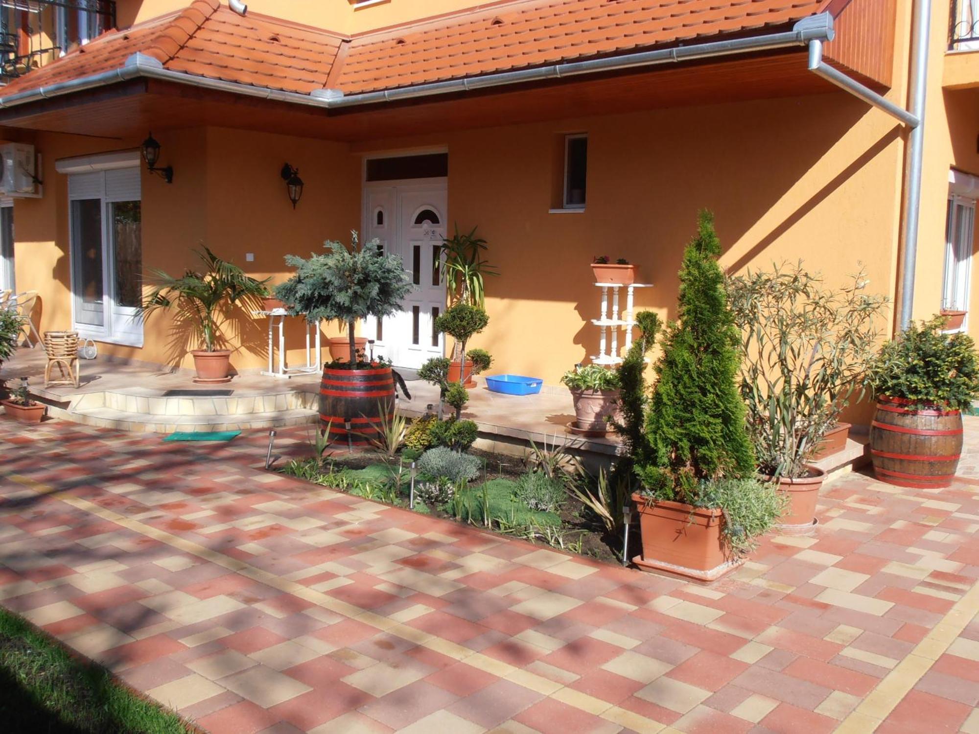 Gál Apartmanház Harkány Esterno foto
