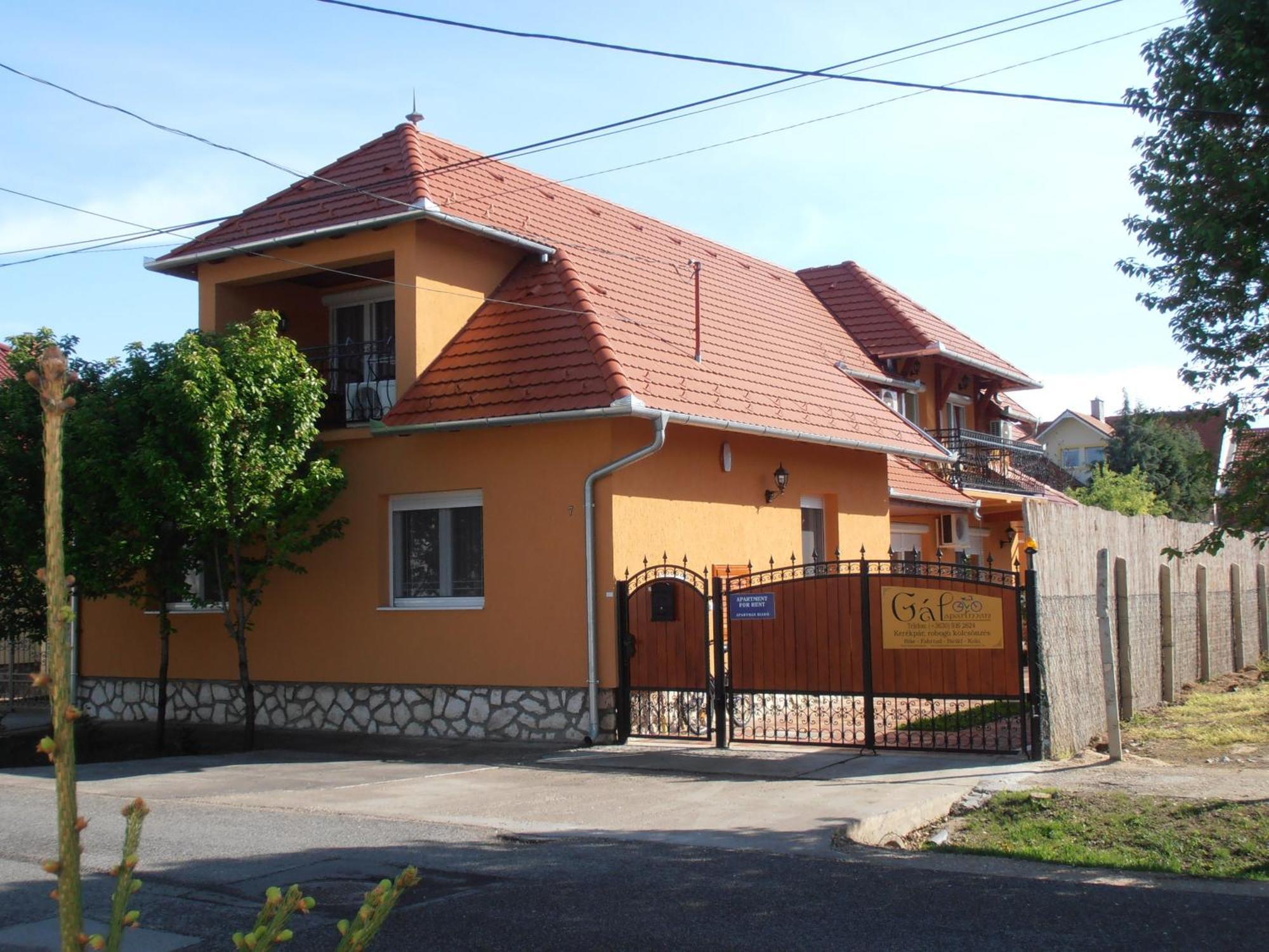 Gál Apartmanház Harkány Esterno foto