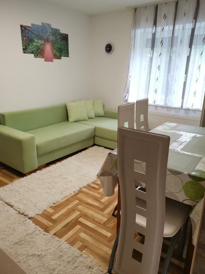 Gál Apartmanház Harkány Esterno foto